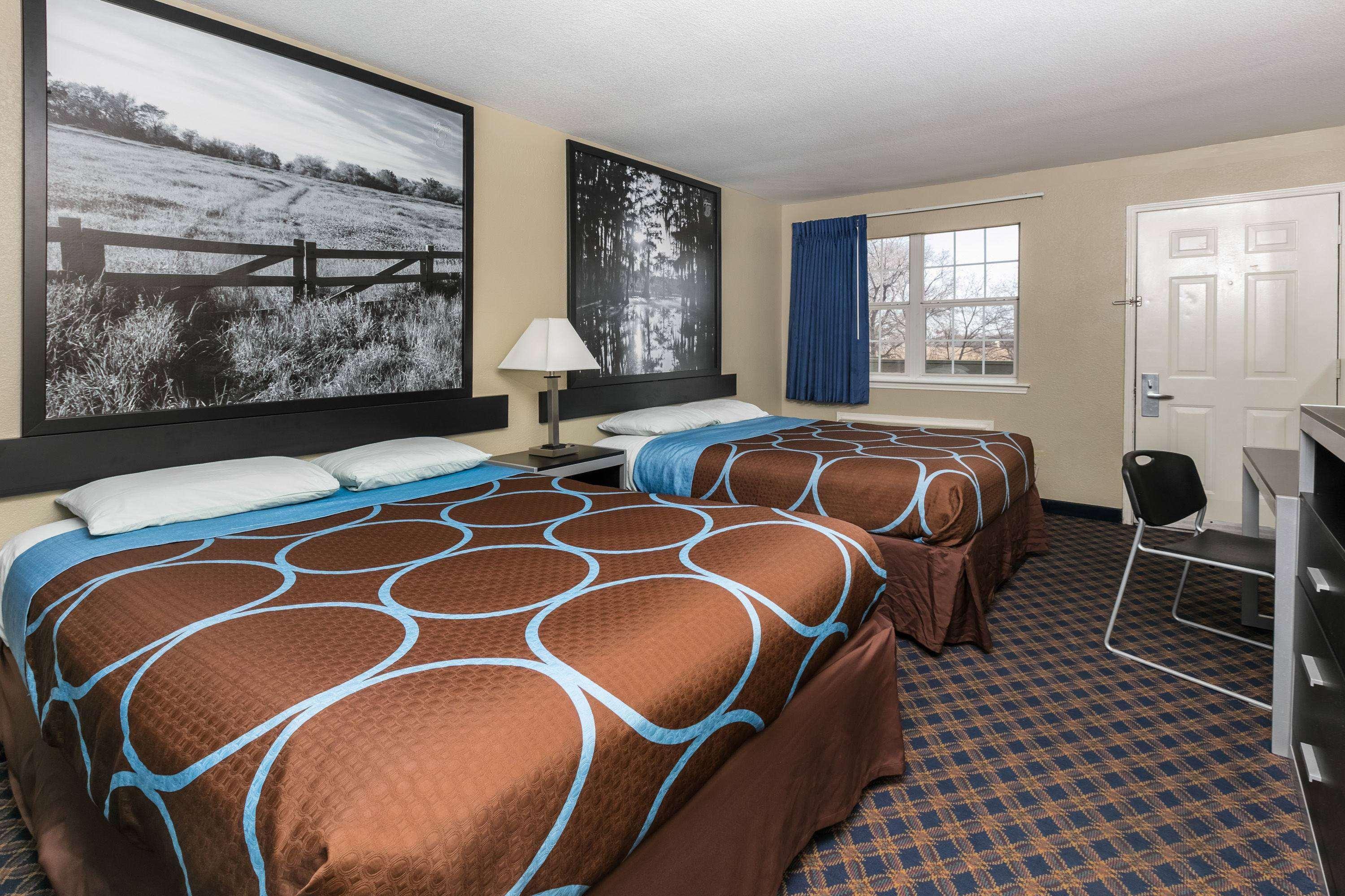 Super 8 By Wyndham Arlington Near At&T Stadium Exteriör bild