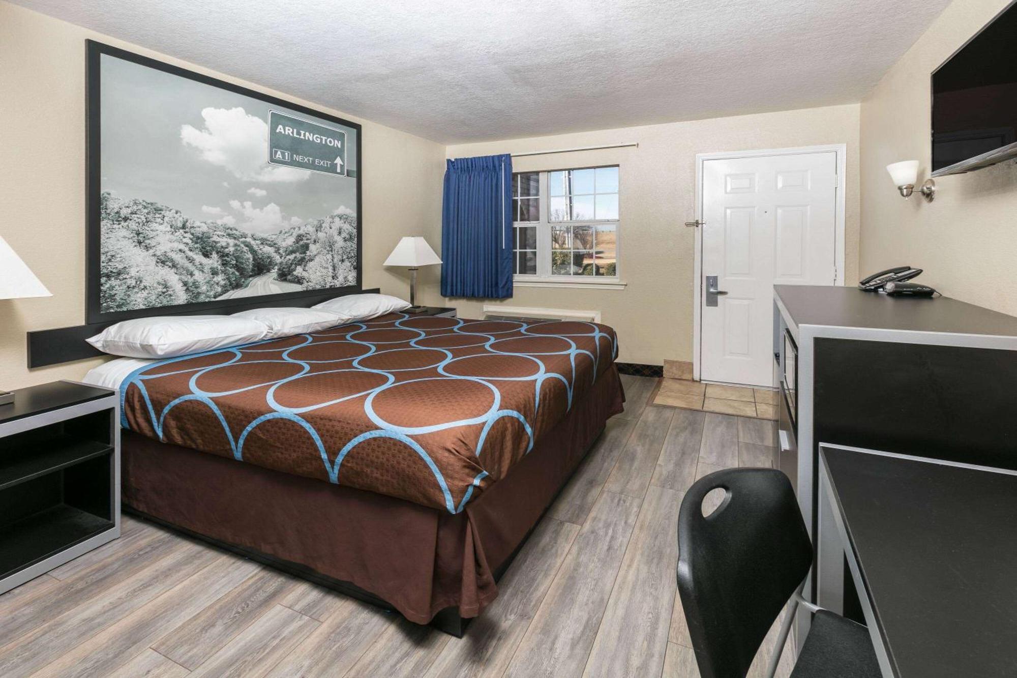 Super 8 By Wyndham Arlington Near At&T Stadium Exteriör bild