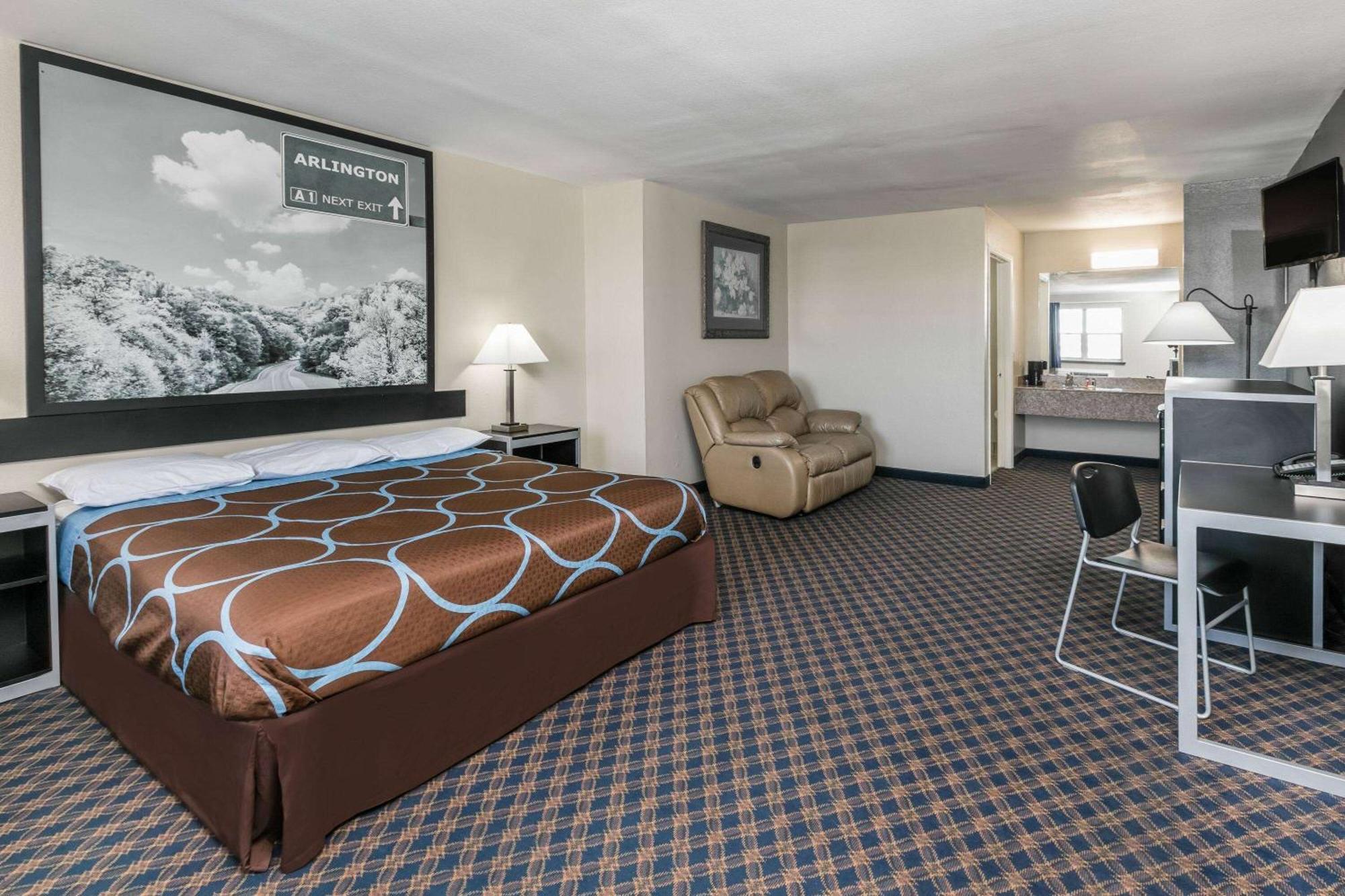 Super 8 By Wyndham Arlington Near At&T Stadium Exteriör bild